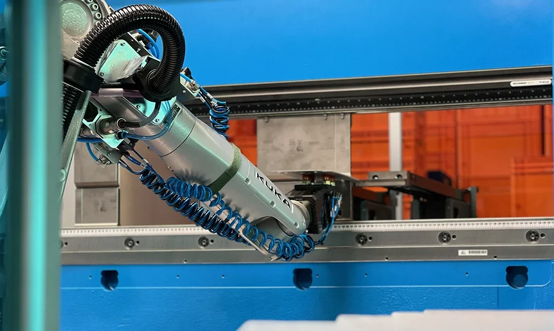 What is robotic sheet metal bending